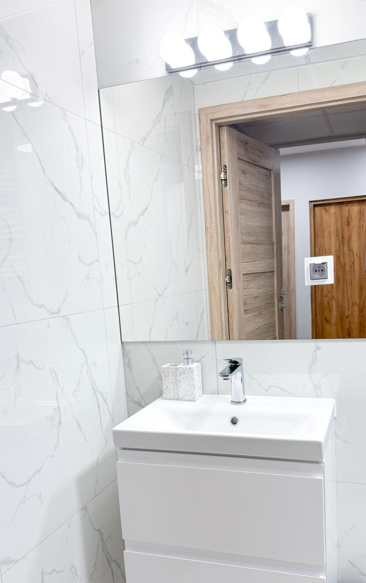 Apartament A2 - - Haven - Two Shared Bathrooms *